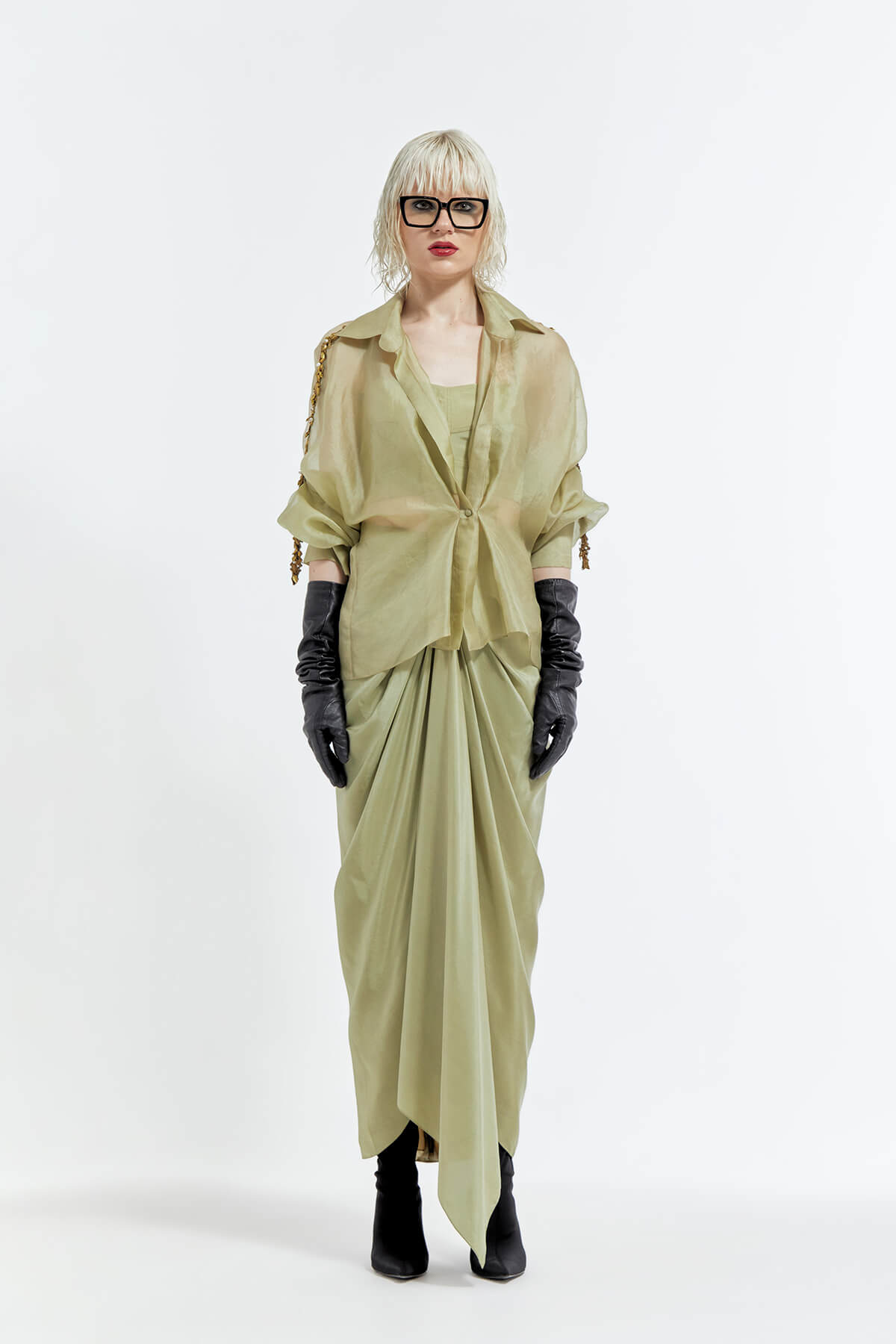 1 Bolero Jacket with Gold Leaf Bonbon+Bustier+Mocha Skirt - Image 1