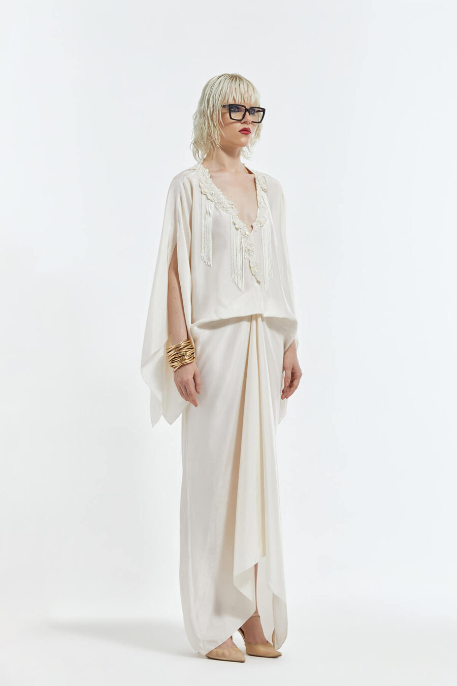 Levy Dress with Hanging Coral Moss - Image 2