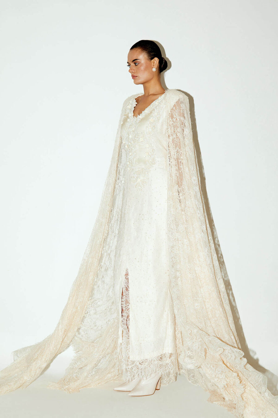 Anna Dress in Lace - Image 3